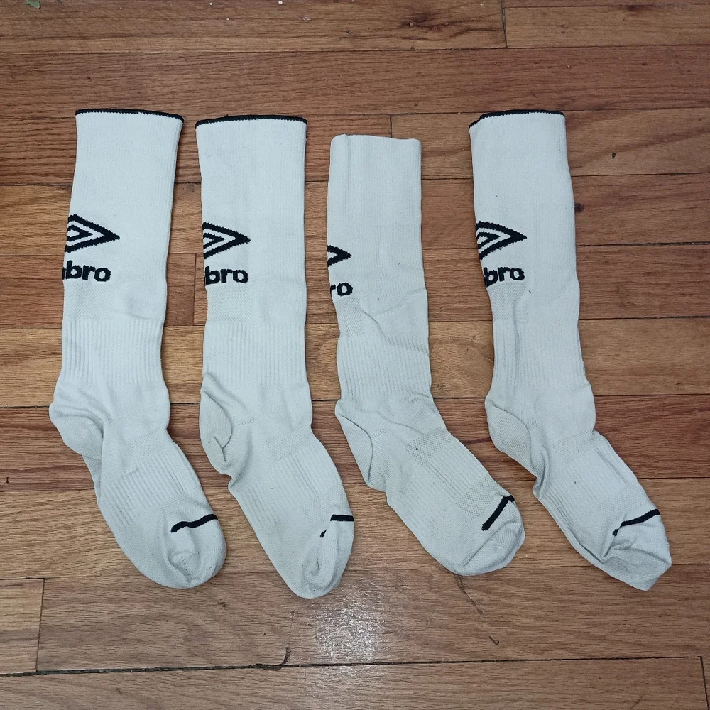 3/$10 🌟 Pair Of 2 Umbro White & Black Kids Toddler Sports Soccer Socks